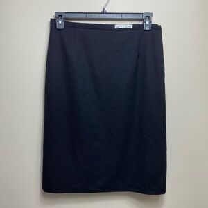 NWOT Pendleton pencil skirt petite. 10P. Black 100% virgin wool